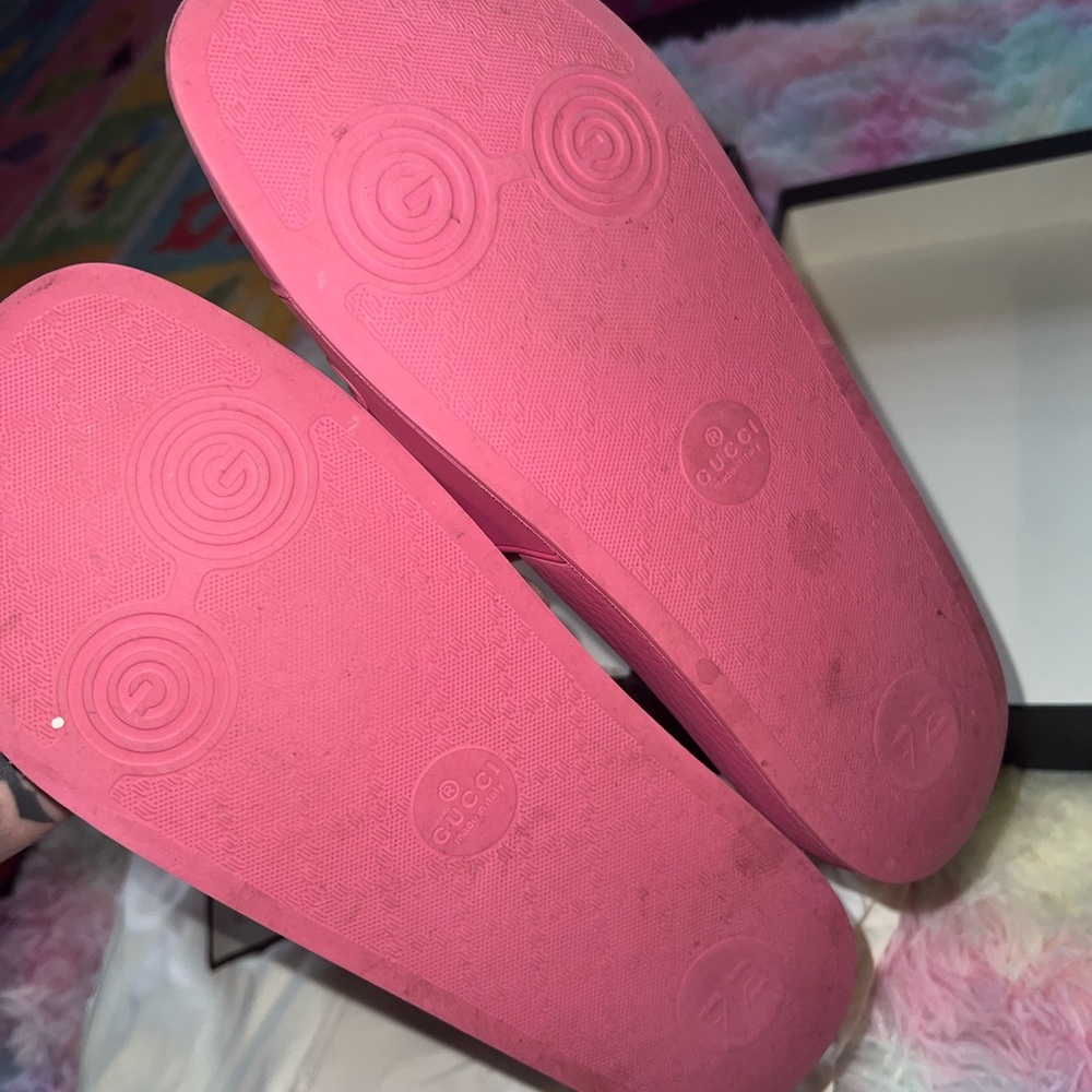 🩷 Gucci Authentic Pink Rubbed Slides - Picture 5 of 6